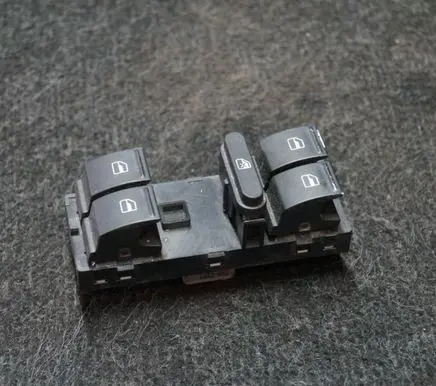 Volkswagen Golf V Electric window control switch 1K4959857