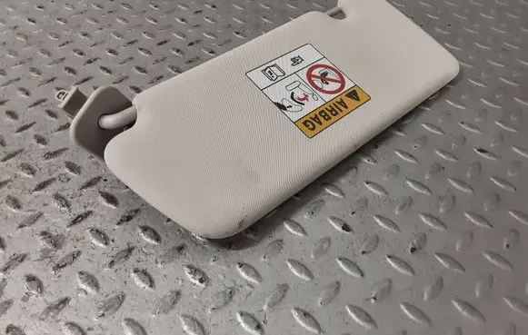 Dacia Sandero III Sun visor 964001220R