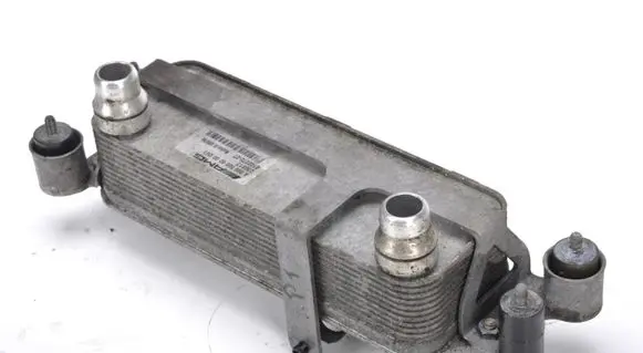 Mercedes-Benz AMG GT R190 C190 Engine oil radiator A0995006000