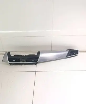 BMW 2 F45 Dash center air vent grill 9262955 17852911 806245204