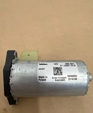 Porsche Cayenne (9Y0 9Y3) Front driver seat P12445304BA 405921
