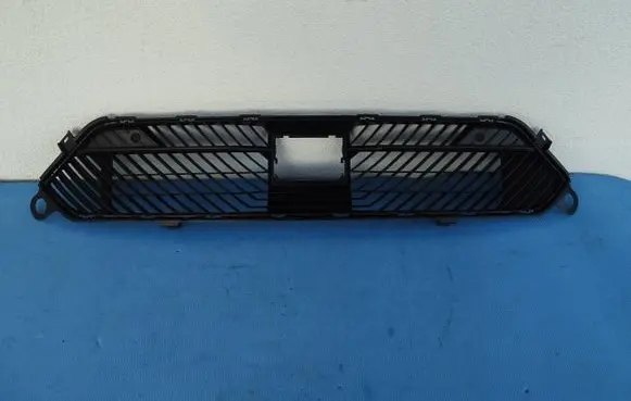 Citroen C4 III e-C4 Front bumper lower grill 9835884880 9834691880
