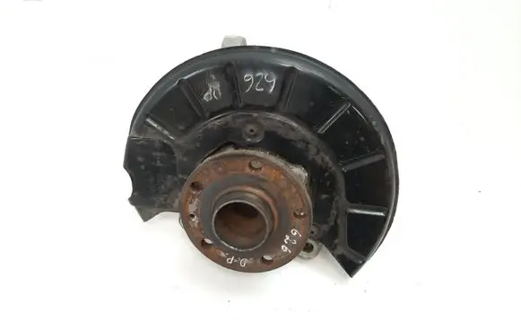 Volkswagen PASSAT CC Front wheel hub 3C0407258F