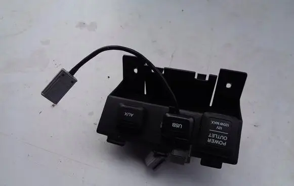 Honda Accord AUX in-socket connector NH731P