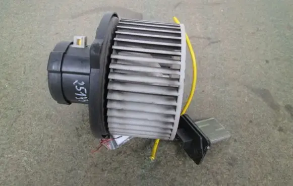 Hyundai Accent Heater fan/blower