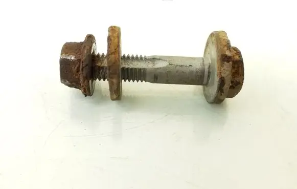 Volvo V70 Rear suspension camber bolt 