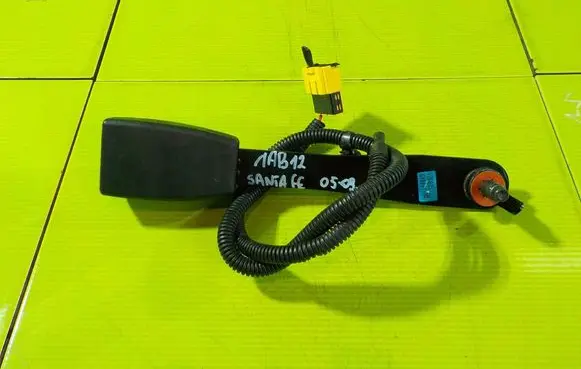 Hyundai Santa Fe Front seatbelt 888402B301 1AB12