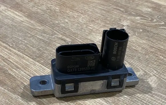 Jaguar F-Pace Glow plug pre-heat relay GX7312B533AE