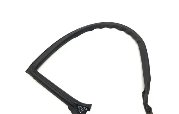 Jaguar XK8 - XKR Rubber seal front coupe door HJA5364AJ