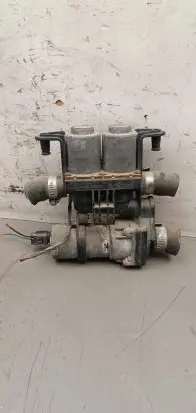 BMW 5 E39 Coolant heater control valve 8374994 1147412135