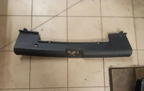 KIA Niro Trunk/boot sill cover protection 