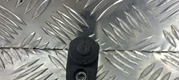Nissan Pathfinder R51 Front door sensor coupe 