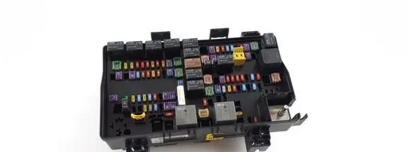 Dodge Durango III Fuse module 68251629AC P68251629AC 16238DA