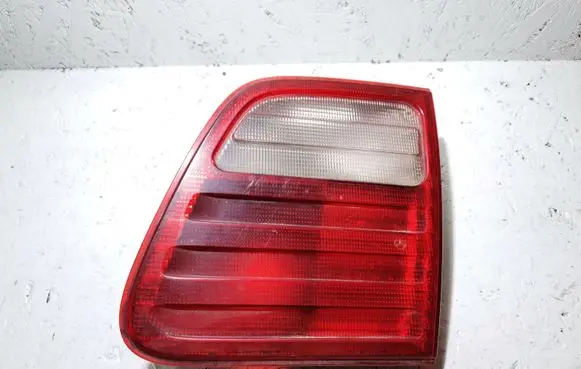 Mercedes-Benz E W210 Tailgate rear/tail lights A2108202464