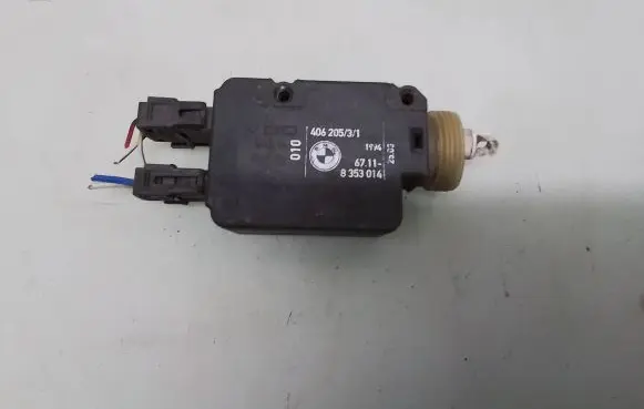 BMW 5 E34 Central locking switch button 40620531