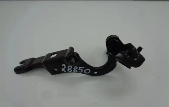 BMW 6 E63 E64 Tailgate/trunk/boot hinge 7039774
