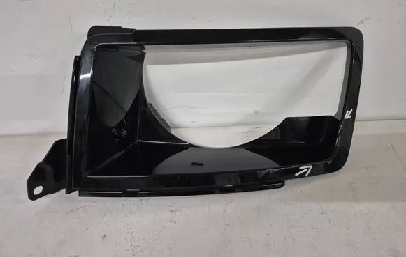Land Rover Defender Under headlight/headlamp trim L8B213C025A