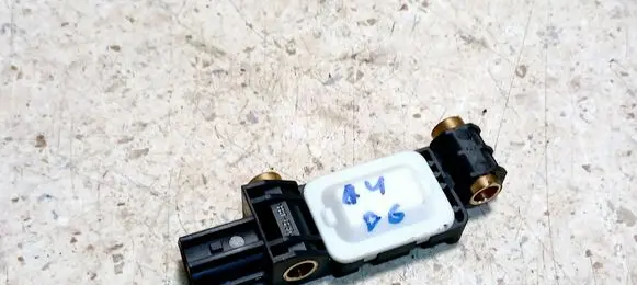 Audi A4 S4 B7 8E 8H Airbag deployment crash/impact sensor 8E0959643B 011037 280505
