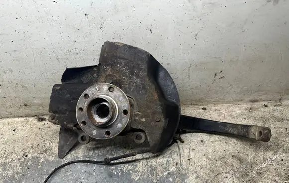 Alfa Romeo 159 Front wheel hub