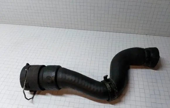 Opel Corsa D Coolant pipe/hose 
