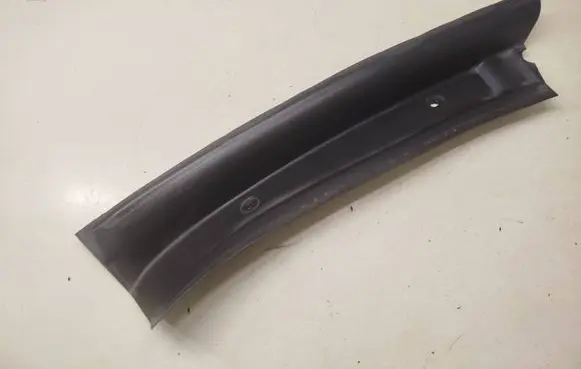 Mercedes-Benz GL X166 Other trunk/boot trim element A1666900464