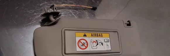 Opel Insignia B Sun visor 39112687 1703190159