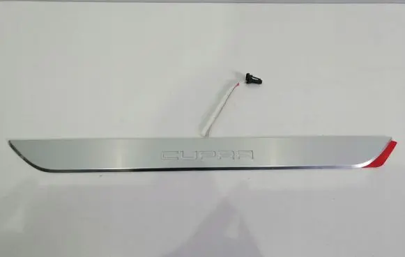 Cupra Leon Front sill trim cover 5F4947417D