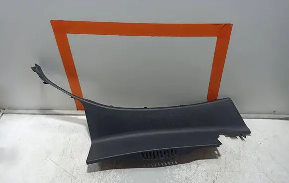 Isuzu D-Max side skirts sill cover