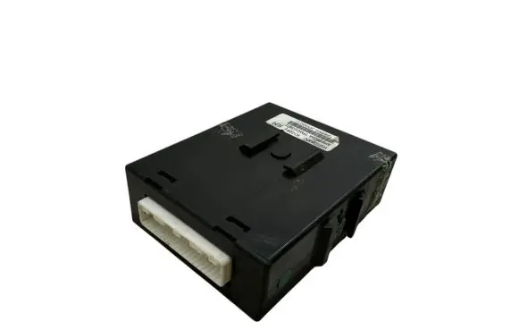 Nissan Qashqai Parking PDC control unit/module WG1G640C 8ME9920A TFWD1G631
