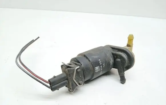 Opel Meriva A Windscreen/windshield washer pump 24439254