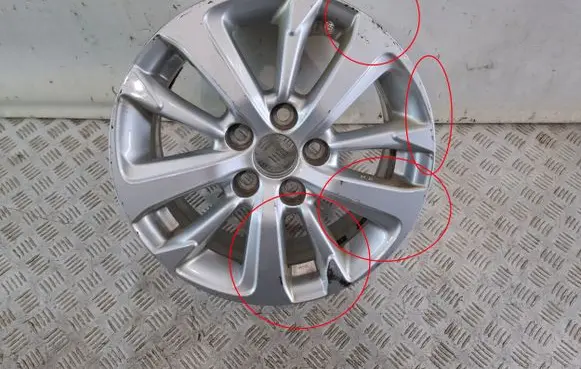 R16 alloy rim