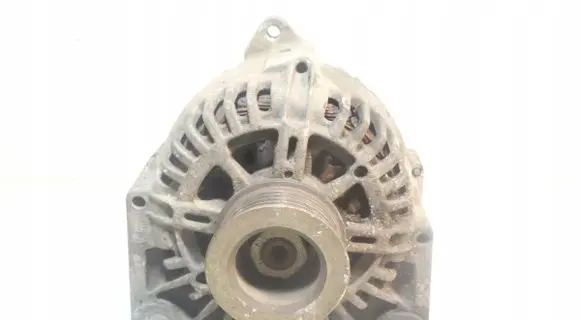 Renault Megane II Generator/alternator TG11C027