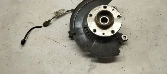 Renault Kangoo III Front wheel hub