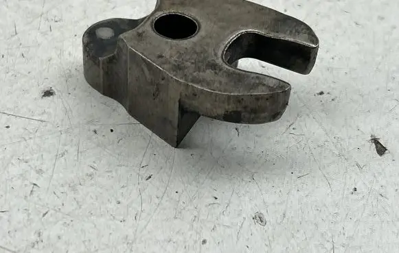 Ford Focus Fuel Injector clamp holder 