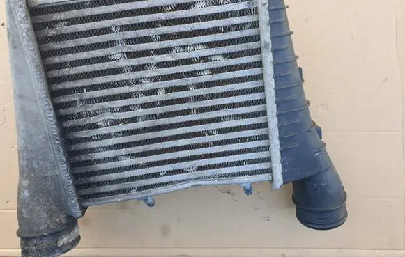Audi A8 S8 D4 4H Intercooler radiator 4H0145805K