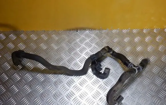 Audi Q7 4M Engine coolant pipe/hose 4M0121140G