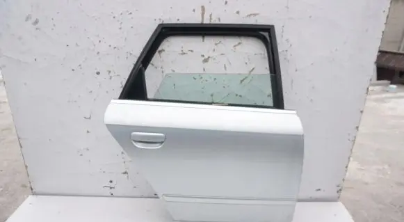 Seat Exeo (3R) Rear door