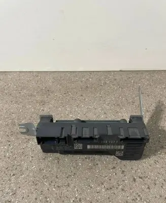 Audi A8 S8 D4 4H Tailgate/trunk control unit/module 4H0959107F