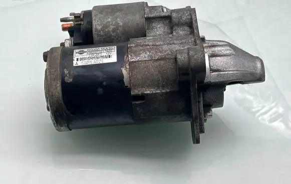 Nissan Qashqai Starter motor M000T32178ZE 3329 233001KA1C