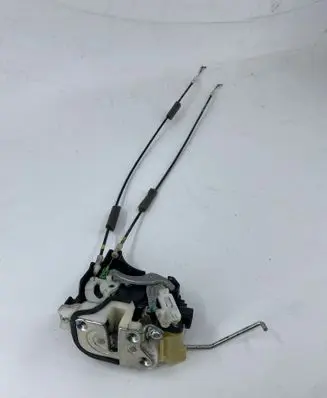 Mitsubishi L200 Rear door lock