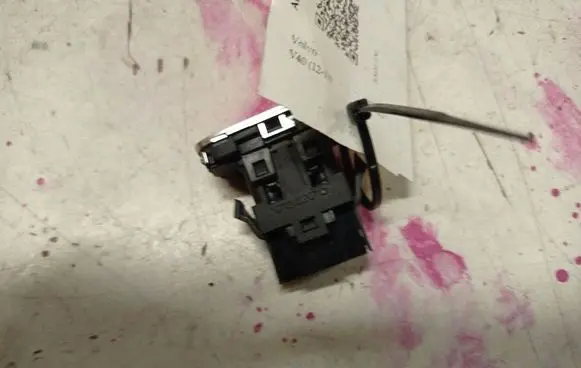 Volvo V40 Engine start stop button switch 31394114