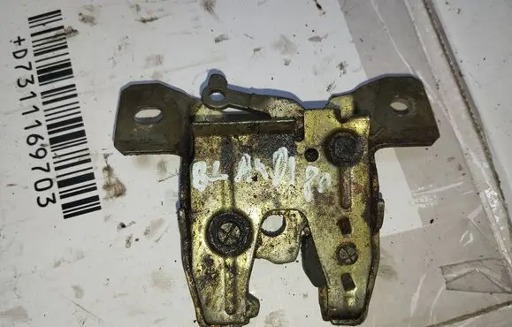 Audi 80 90 B2 Tailgate/trunk/boot lock/catch/latch 443827505