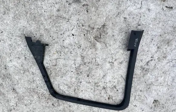 Audi Q3 8U Other rear door trim element 8U0867672 07840-000