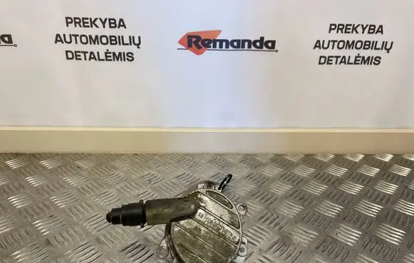 Mercedes-Benz Sprinter W901 W902 W903 W904 Vacuum pump A6112308265