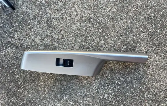 Toyota Prius+ (ZVW40) Electric window control switch 7427247070