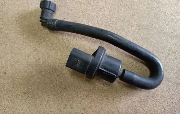 Skoda Fabia Mk1 (6Y) Valve vacuum 6Q0906517 0280142345