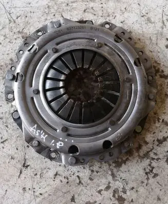 Opel Astra H Pressure plate 