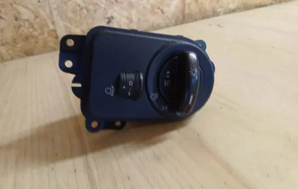 Ford Fusion Light switch 2S6T13A024CA
