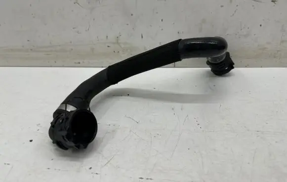 BMW 5 G30 G31 Engine coolant pipe/hose 8650981