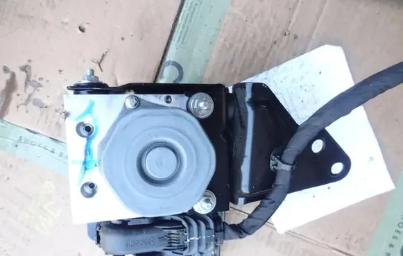 Nissan Qashqai ABS Pump XXXXXXXXXXX